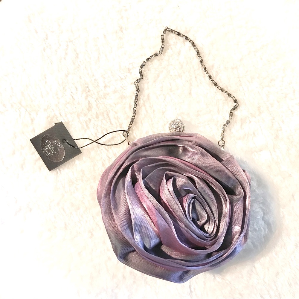 NWT Purple Rose Purse with 2 detachable straps